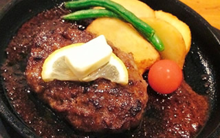 北海道産和牛100%のビーフハンバーグ